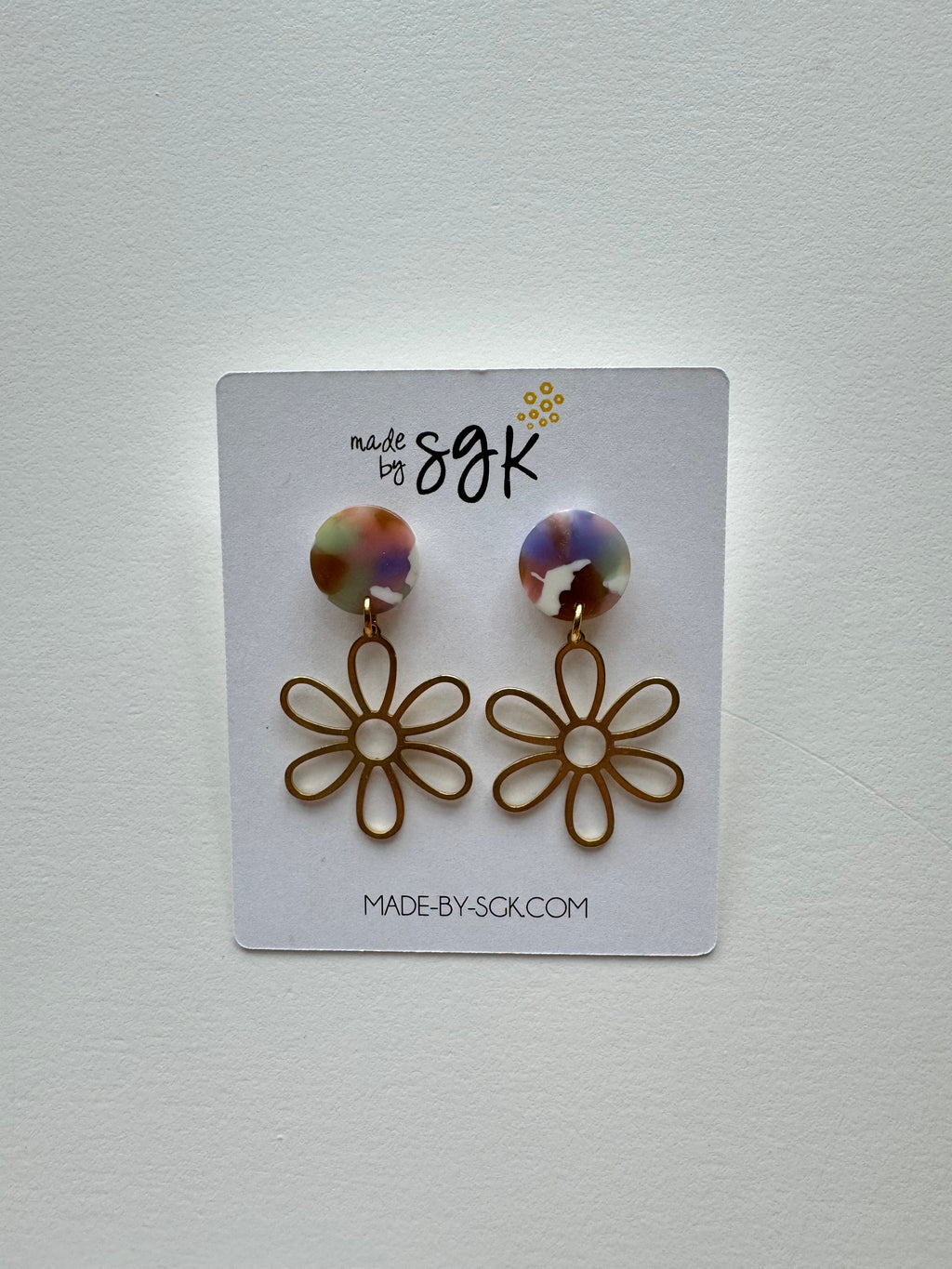 the daisy earring