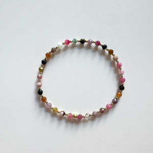 the teeny gemstone bracelet